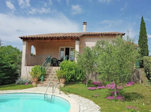 Peaceful Valley View Villa