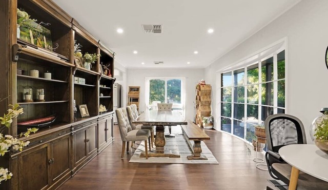 Peaceful Wheelers Hill Stay|Golf|Parks|Kids friendly