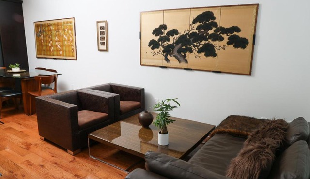 Peaceful Zen Getaway in the City