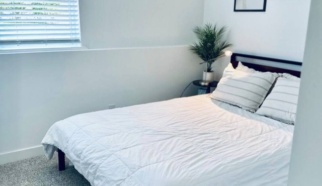 Peaceful Zen Retreat with Private Space, Trails, & Easy Access to Airports