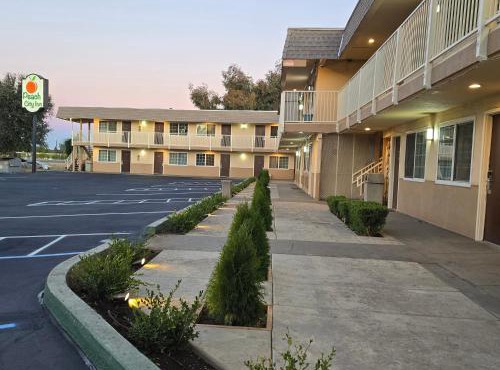 Peach City Inn - Marysville/Yuba City