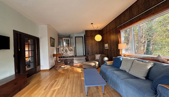 Peach of a private beach! Waterfront cliff cottage near Bayfield