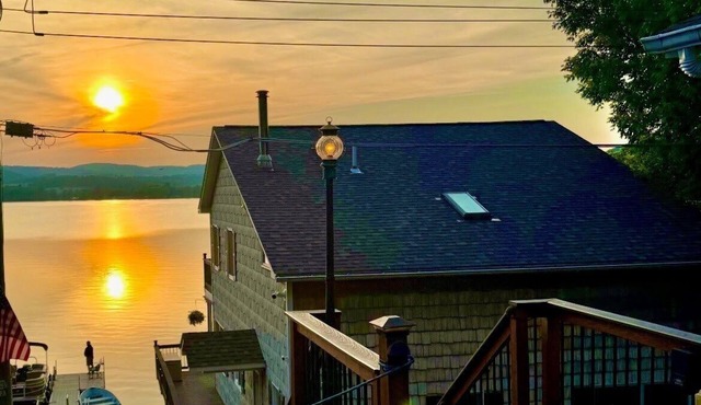 Peach Sky Haven*Luxury Lakefront on Canadarago*