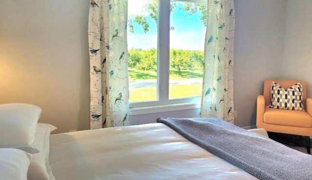 Peach View Retreat