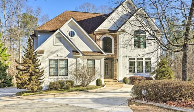 Peachtree City Lower Level Unit Near Lake Kedron