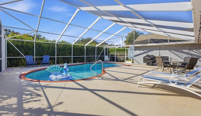 Peacock Paradise in Ocala