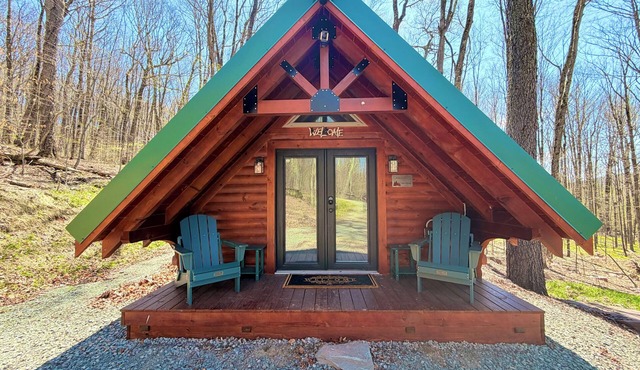 Peak Forest Cabin in the Woods