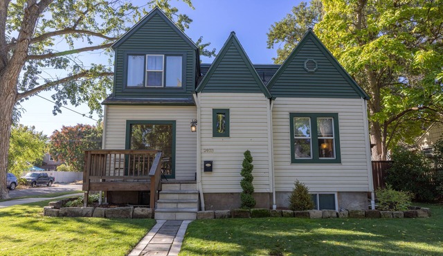 Peak House Hot Tub 3BR 2.5BA Close to Downtown