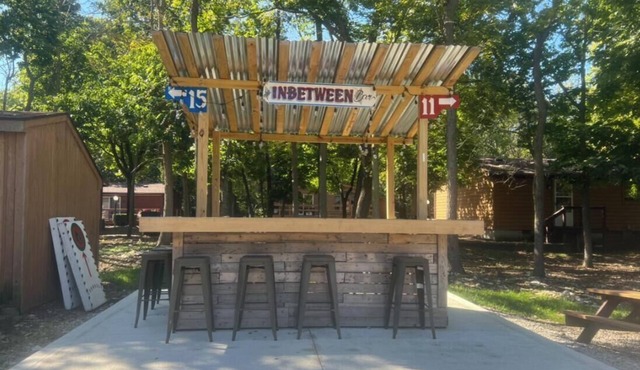 Peak Of Perfection Cabin 11 Full Linens Provided