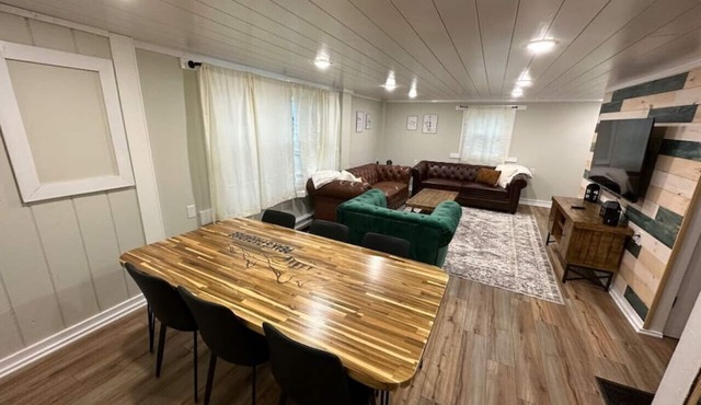 Peak's Paradise - Home