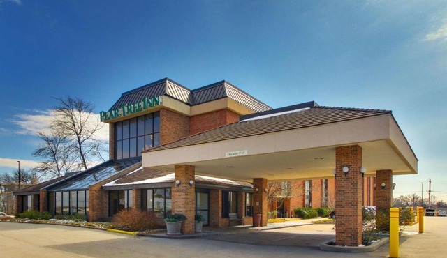 Pear Tree Inn St. Louis Airport