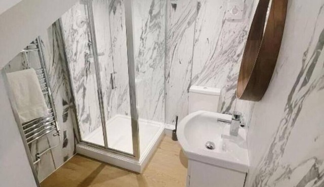 Pearl House - Delightful 3-4 Bedroom Coastal Getaway