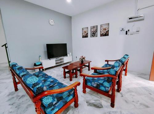 Pearl Villa 5 Bedroom Unit 17