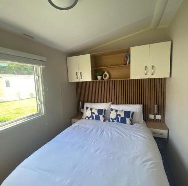 Pebbles Romney Sands