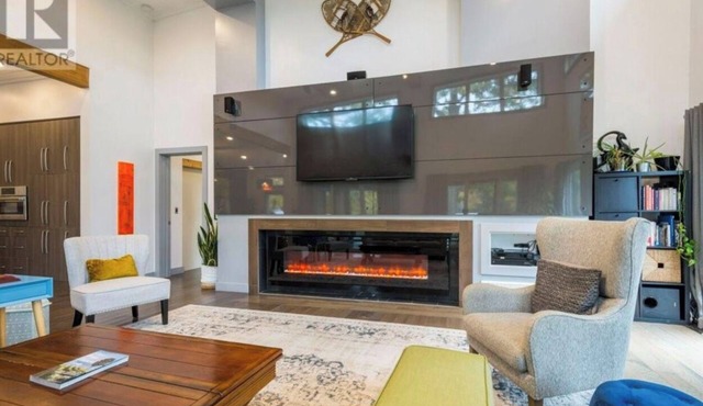 PEC West Lake Cottage Retreat — 5 mins. to Sandbanks Provincial Park and Dunes