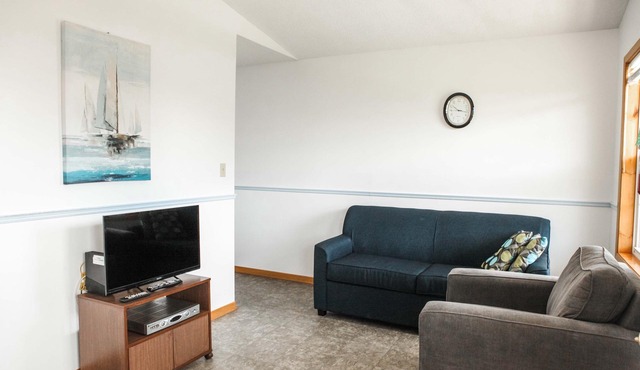 Peck's Cottages in Louisbourg, NS - Minutes from the Louisbourg Fortress!