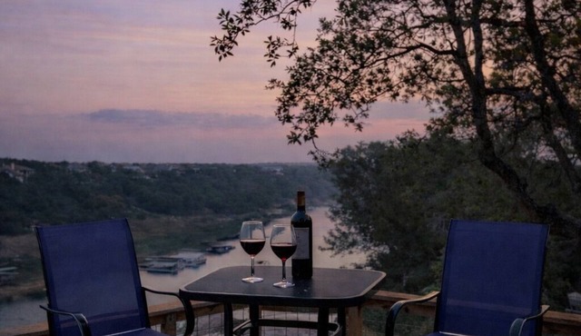 Pedernales Riverfront Entertainment Retreat Pool 6BR Patio Lake Travis