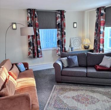 Peel House - Heritage Serviced Apartments
