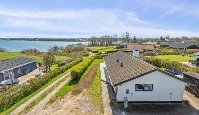 "Peetu" - 200m to the fjord by Interhome