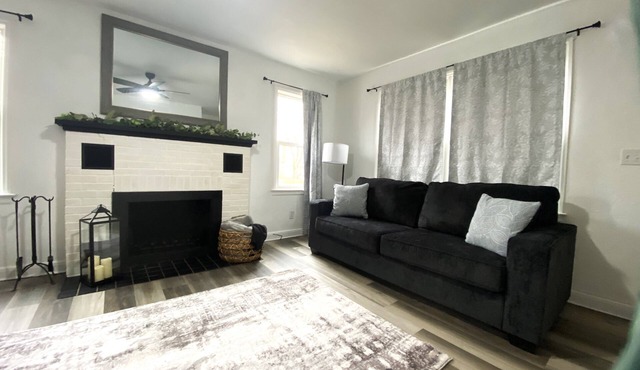 Pekin Cottage