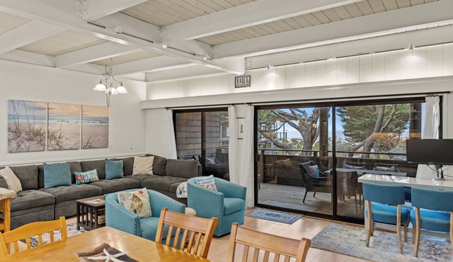 Pelican 87: Beach Living at its Best