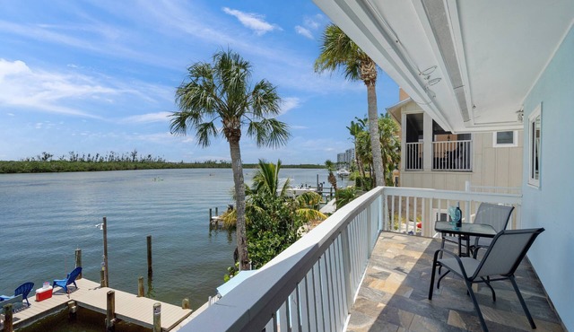 Pelican at Coastal Breeze | Stunning Water Views | Quiet Bayfront Balcony | Dock Access | Beach Gear