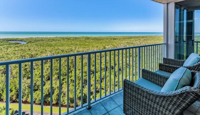 Pelican Bay - 15th Floor with Stunning Views