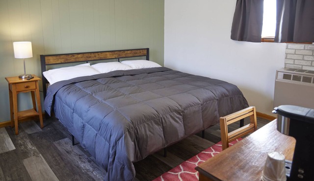 Pelican Lake Motel located in the heart of Pelican Lake WI.