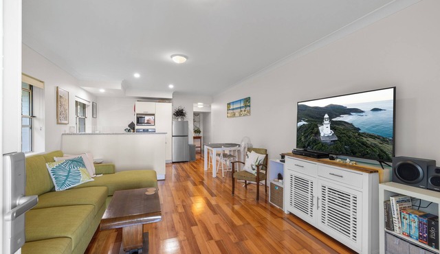 Pelican Pad - Full Linen * Air Cond * Fantastic Location * BBQ * Wifi *