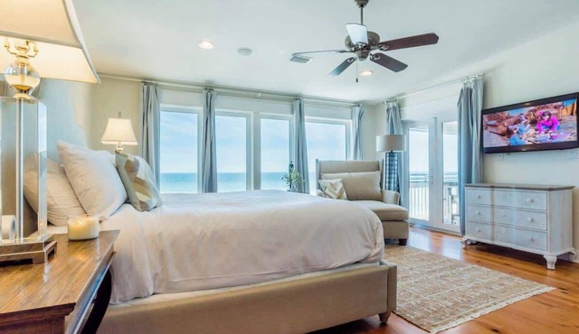 Pelican Paradise - Unit A