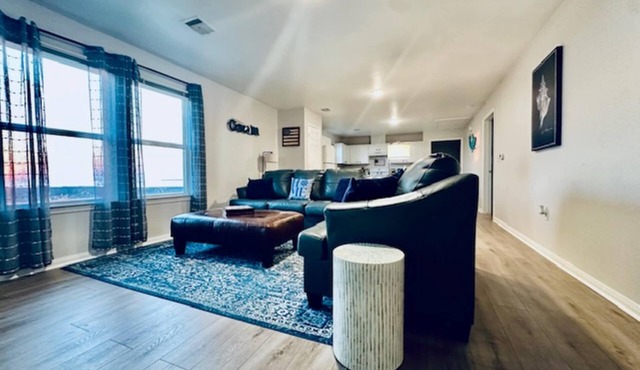 Pelican Pointe Home for 10