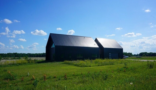 Pelican Prairie Retreat