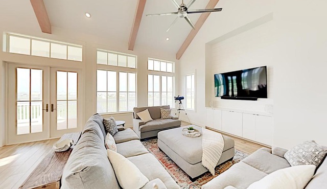 Pelican's Perch at Palmilla Beach