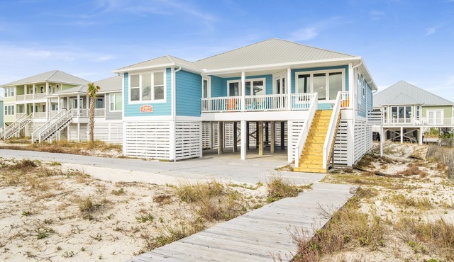 Pelican View *Pet-Friendly, 2 Pools*