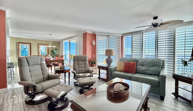 Pelican Walk 506 - Pet Friendly Condo on the Beach!