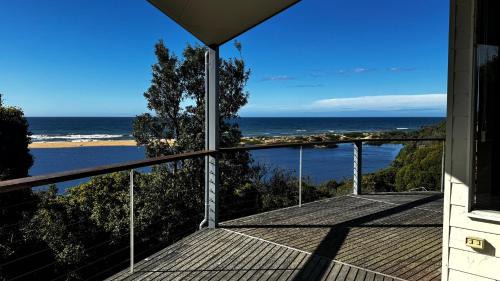 Pelicans Perch - Scenic Coastal Retreat