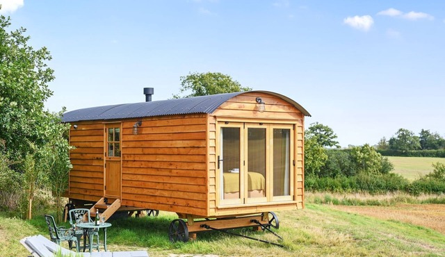 Pelsham View - sleeps 2 guests in 1 bedroom