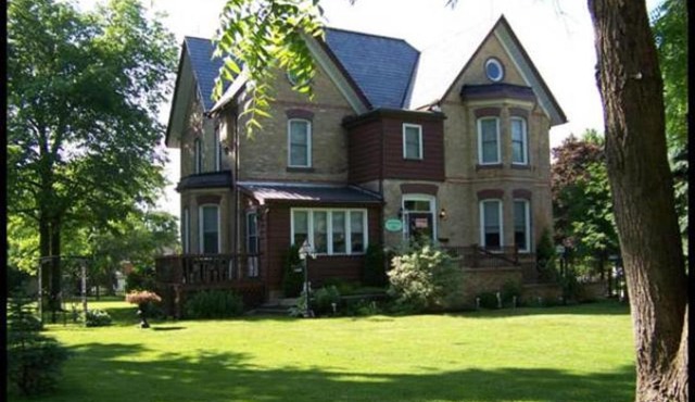 Pemberley House Bed and Breakfast