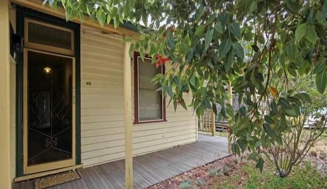 Pemberton - Self contained house