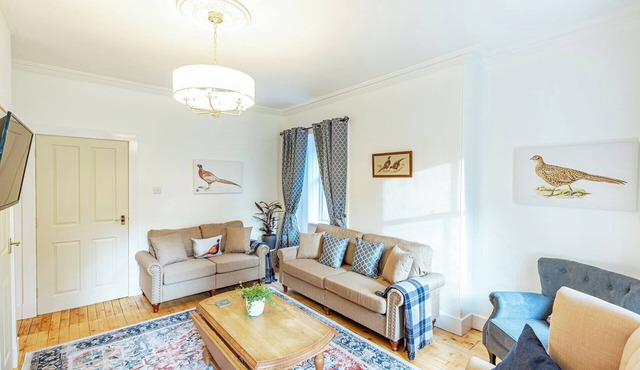 Penninghame Estate - West Lodge