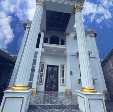 Pendawi Putri Homestay Syariah Borobudur