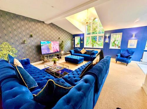 PENDERI HOUSE Usk with Cymru Holidays