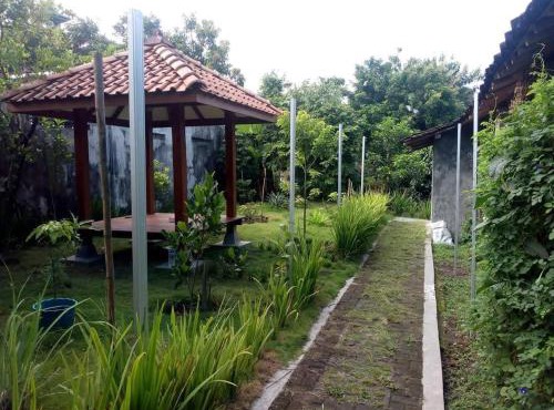 Pendopo Kayuwanan Syariah Near Terminal Giwangan