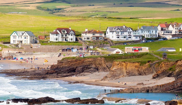 Pendragon House Overlooks Crooklets Beach in Bude with parking for 5 cars.