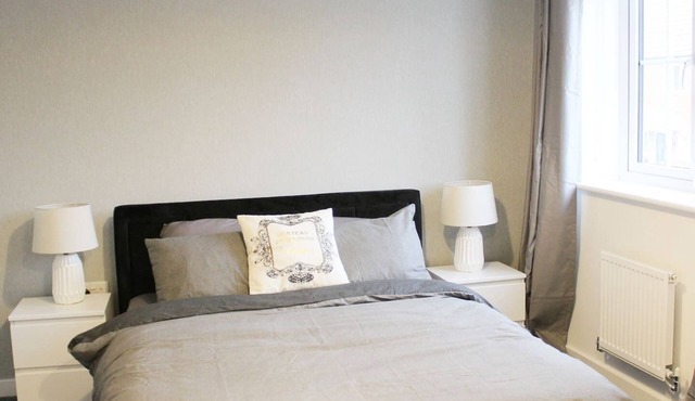 Penelope Maison-Ideal for short stay & contractors