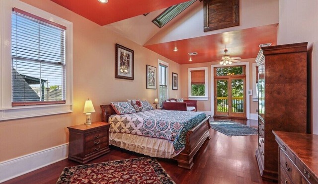 Penelope's B&B in Treme/Orleans Suite
