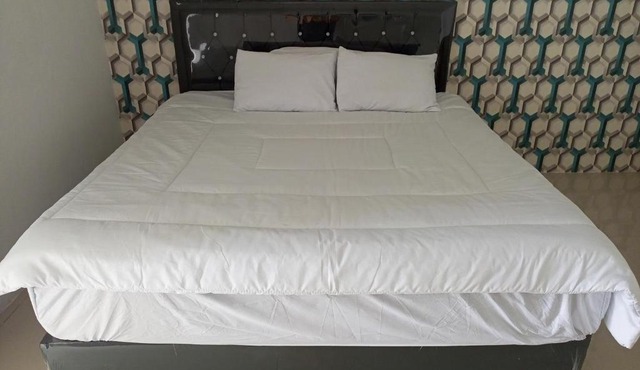 Penginapan Lamban Queens Kamar Double Bed Lantai Bawah
