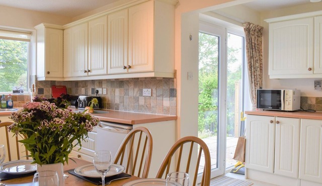 Penhayes View is the perfect base for five guests to explore the Devon beaches, cycle alongside the