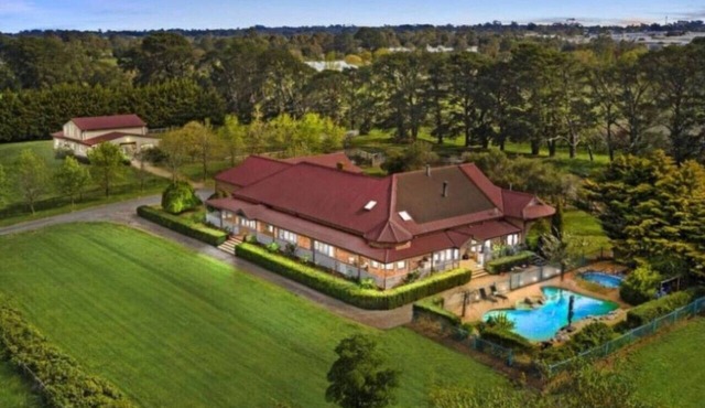 Peninsula Farm Stay 5bd 3Bth Gas Heated Spa & Fire Pit