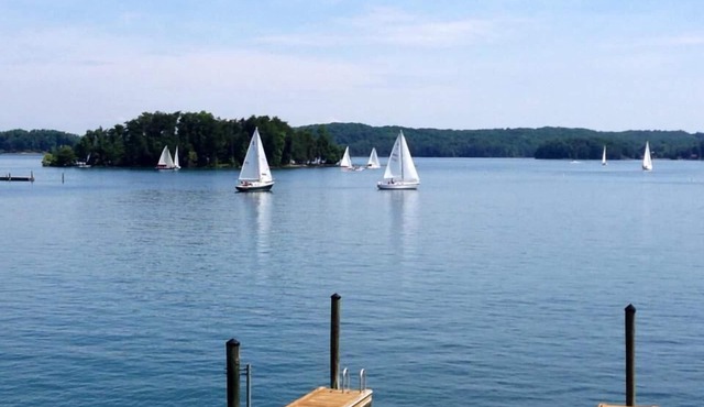 Peninsula Paradise at Bernard's Landing - Closest to the water!